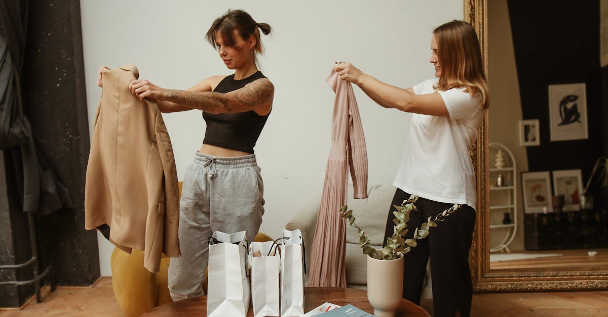 Suspendez vos vêtements avec élégance : conseils et tendances